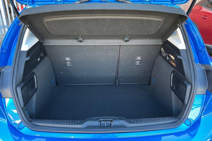 Ford Focus Photo autoimg-52b00d4560eb9ed70973dddb0e0fee0a1180aea6.jpg