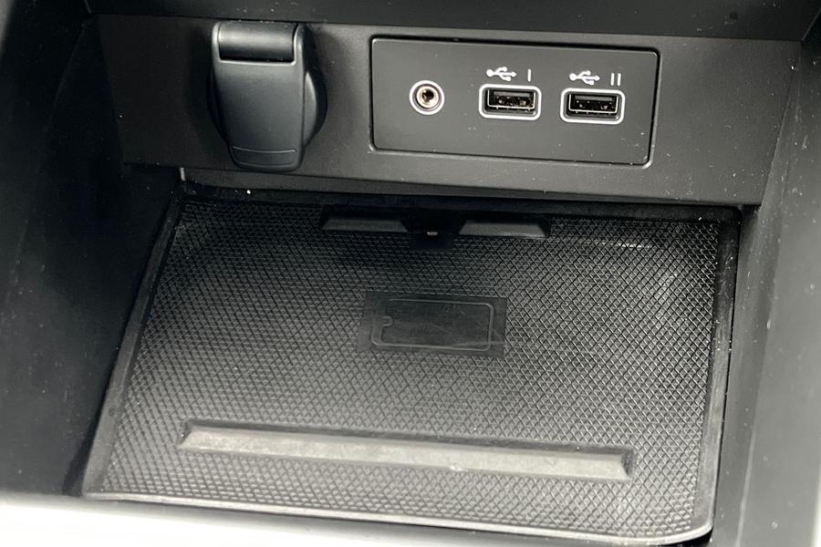 Renault CLIO Photo autoimg-52b7a0e9171b94be0c69c1924e020461d68a4b4d.jpg