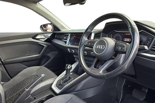 AUDI A1 Photo 6