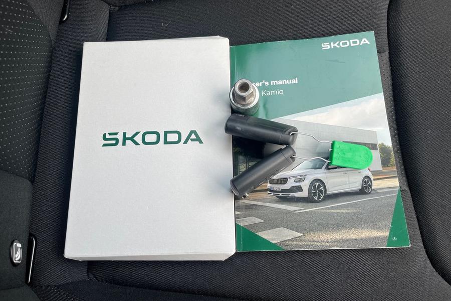 Skoda KAMIQ Photo autoimg-52c342db669b540f0de32bdf3070b222b3c02ddd.jpg