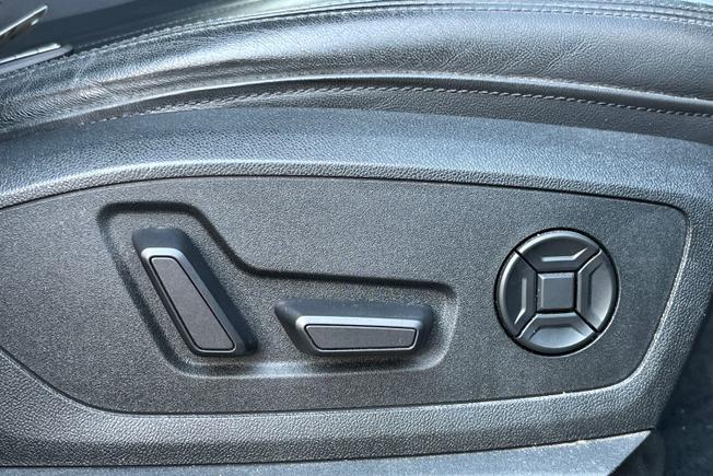 Audi E-TRON Photo 31