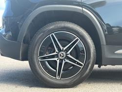 MERCEDES-BENZ Eqa Photo 5