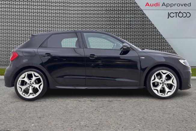 AUDI A1 Photo 4