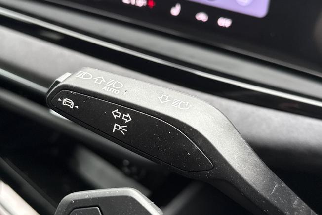 Audi Q4 e-tron Photo 35