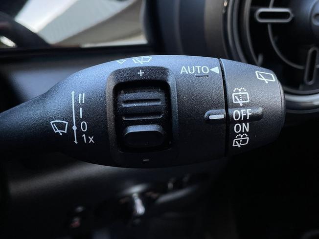 MINI Hatch Photo 38