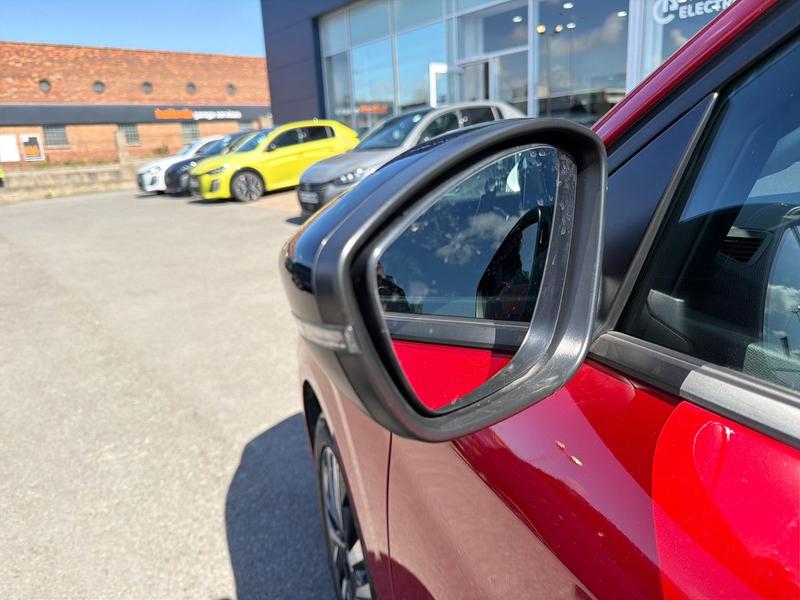 Used Peugeot 208 NU23WHE 25