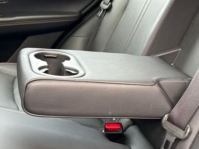 MAZDA Cx-60 Photo 50