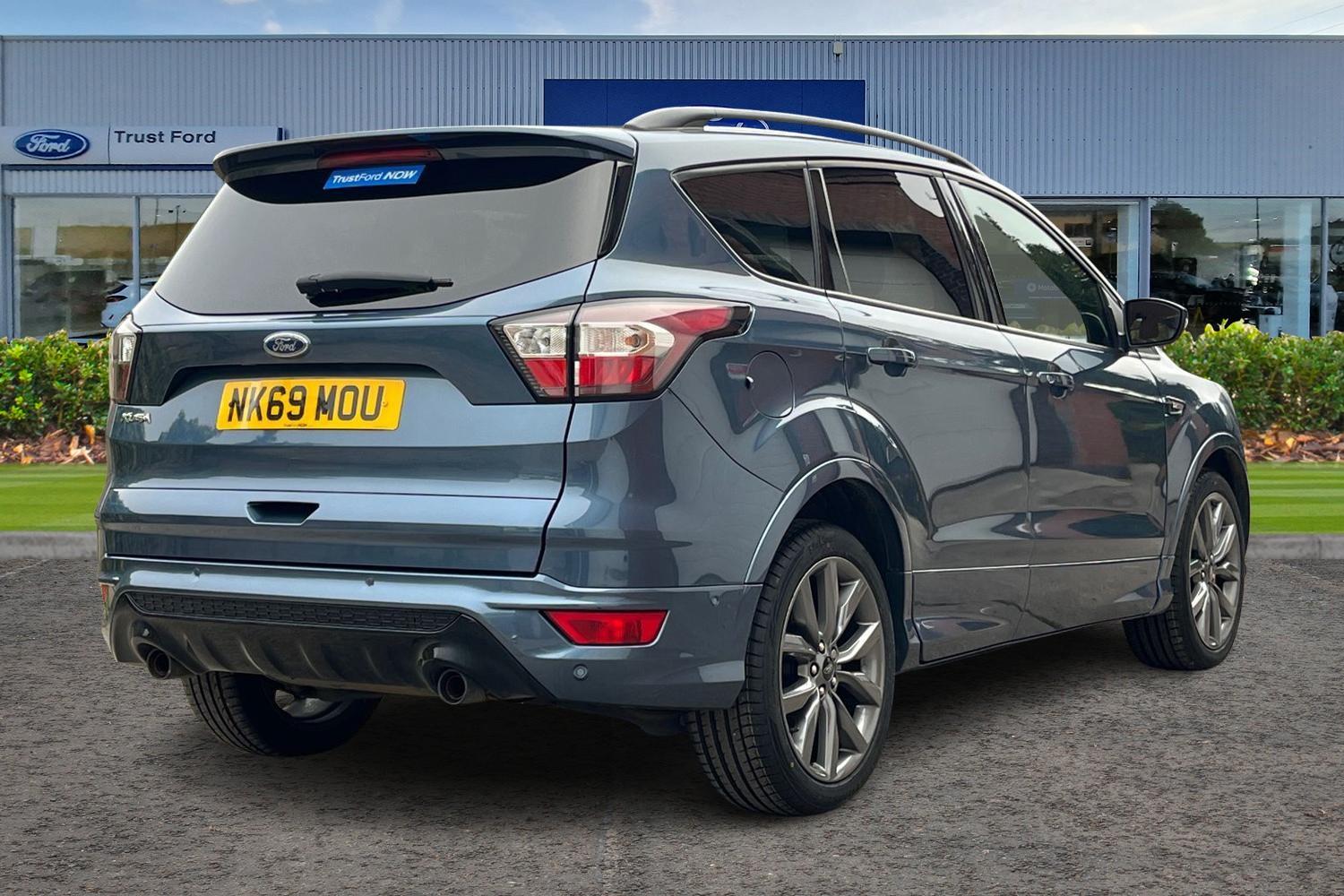 Ford KUGA Photo 3