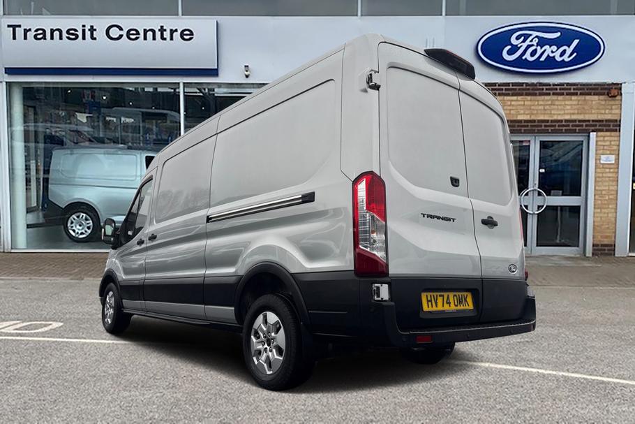 Used FORD TRANSIT HV74OMK 35