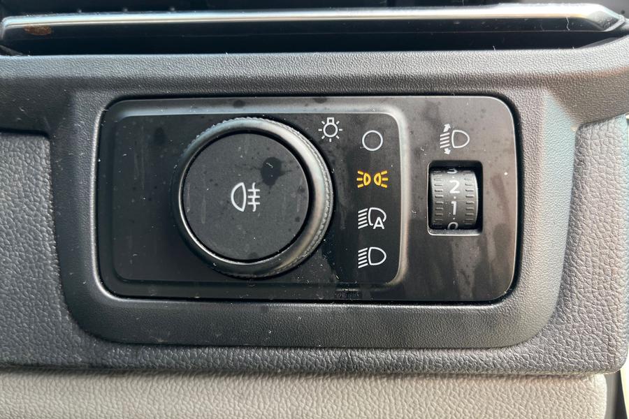Ford TRANSIT CUSTOM Photo autoimg-52e208dfa24f5e7ea38de9306e1861a6023de38d.jpg
