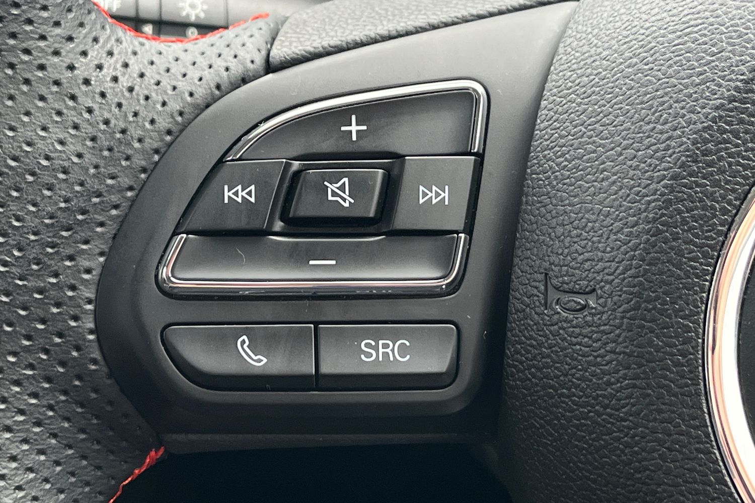 MG ZS Photo 37