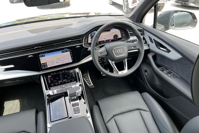 Audi Q7 Photo 45