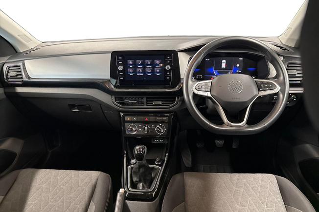 VOLKSWAGEN T-CROSS Photo 10