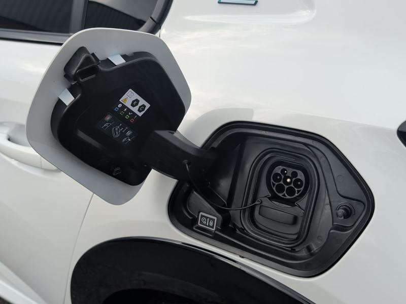 Used Peugeot E-208 SC24HNL 31