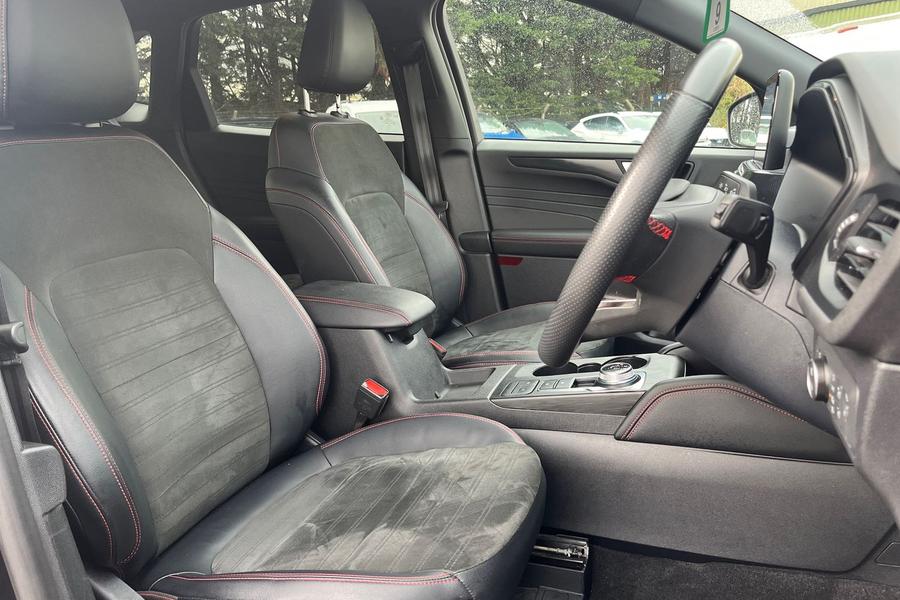 Ford KUGA Photo autoimg-52f09f9a6e9694a34d0afa21c53267b5f212ddcf.jpg