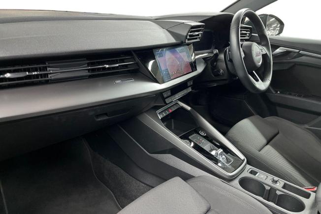 AUDI A3 Photo 2
