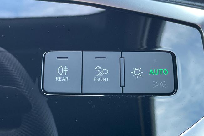 AUDI Q3 Photo 33