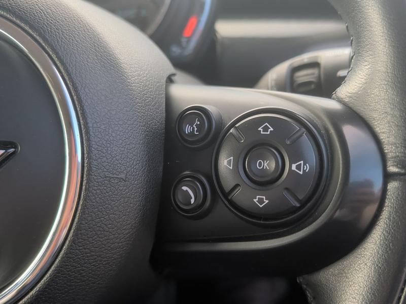 Used MINI Hatch YY68WFF 36