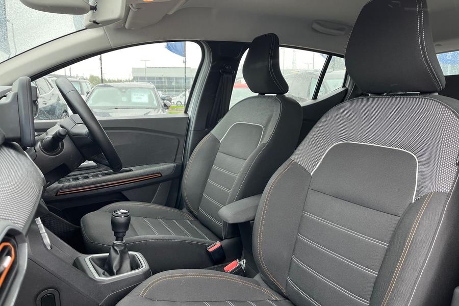 Dacia Sandero Stepway Photo autoimg-52feaa8cb427b97c484501c6931fba319cdc67c0.jpg