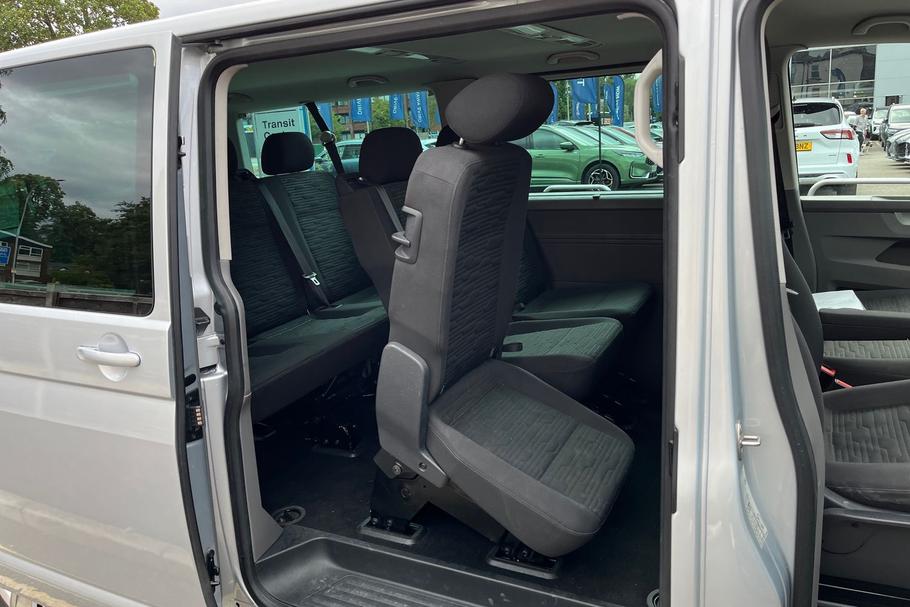 Used Volkswagen TRANSPORTER SHUTTLE GL70UVV 29