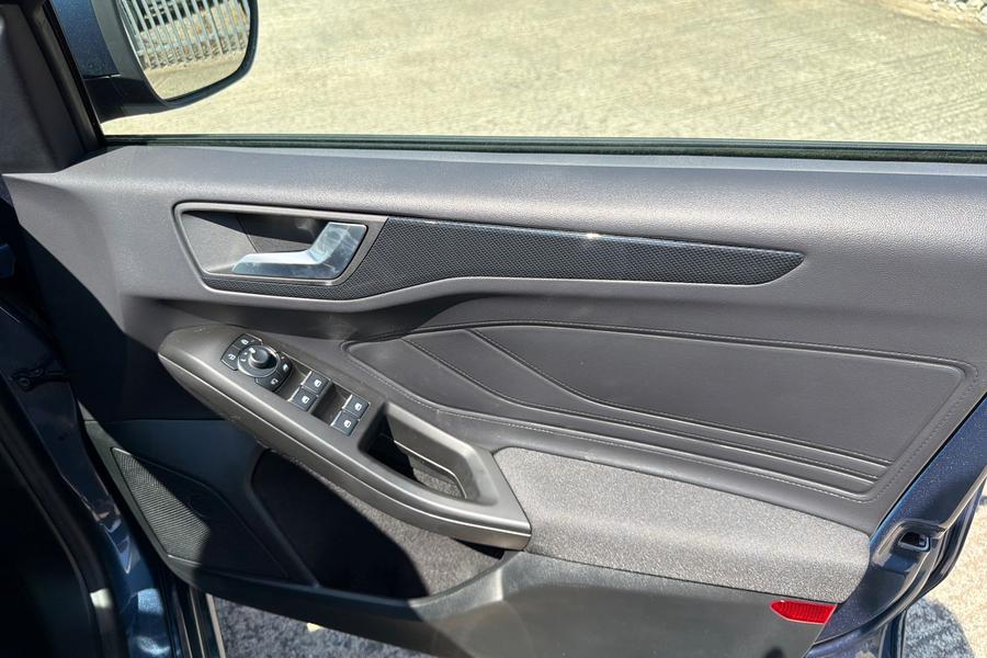 Ford Focus Photo autoimg-53048437b7505393aa074c3a58a2b0251900b366.jpg