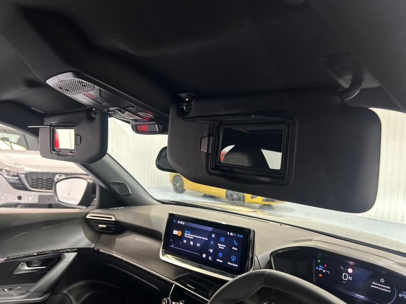 2025 25 PEUGEOT 2008