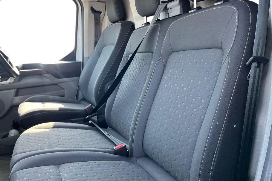 Used Ford TRANSIT CUSTOM DV24HPE 11