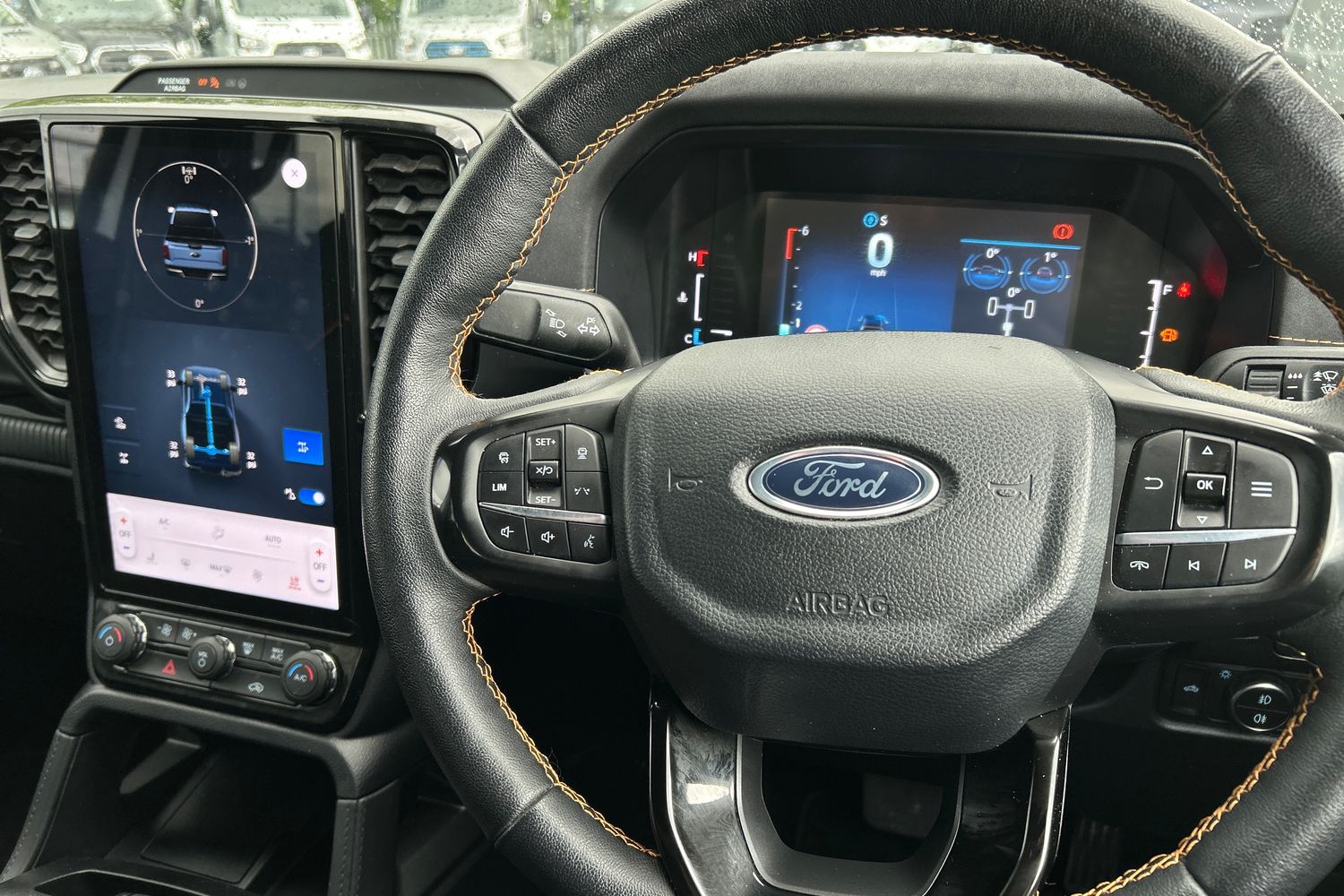 Ford RANGER Photo 34