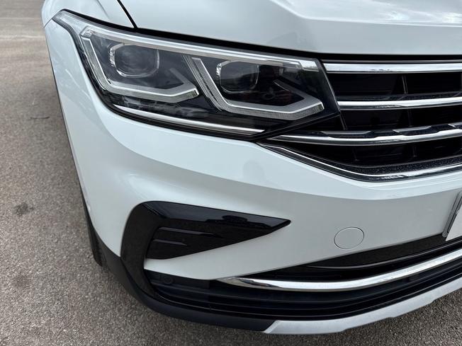 VOLKSWAGEN Tiguan Photo 19