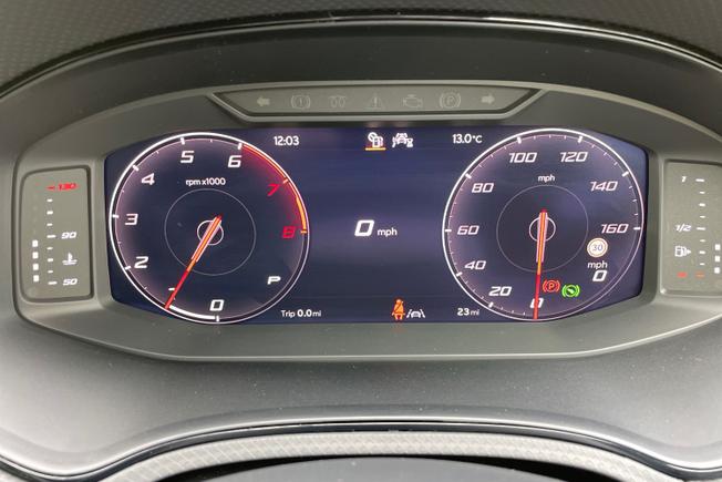SEAT Arona Photo 15
