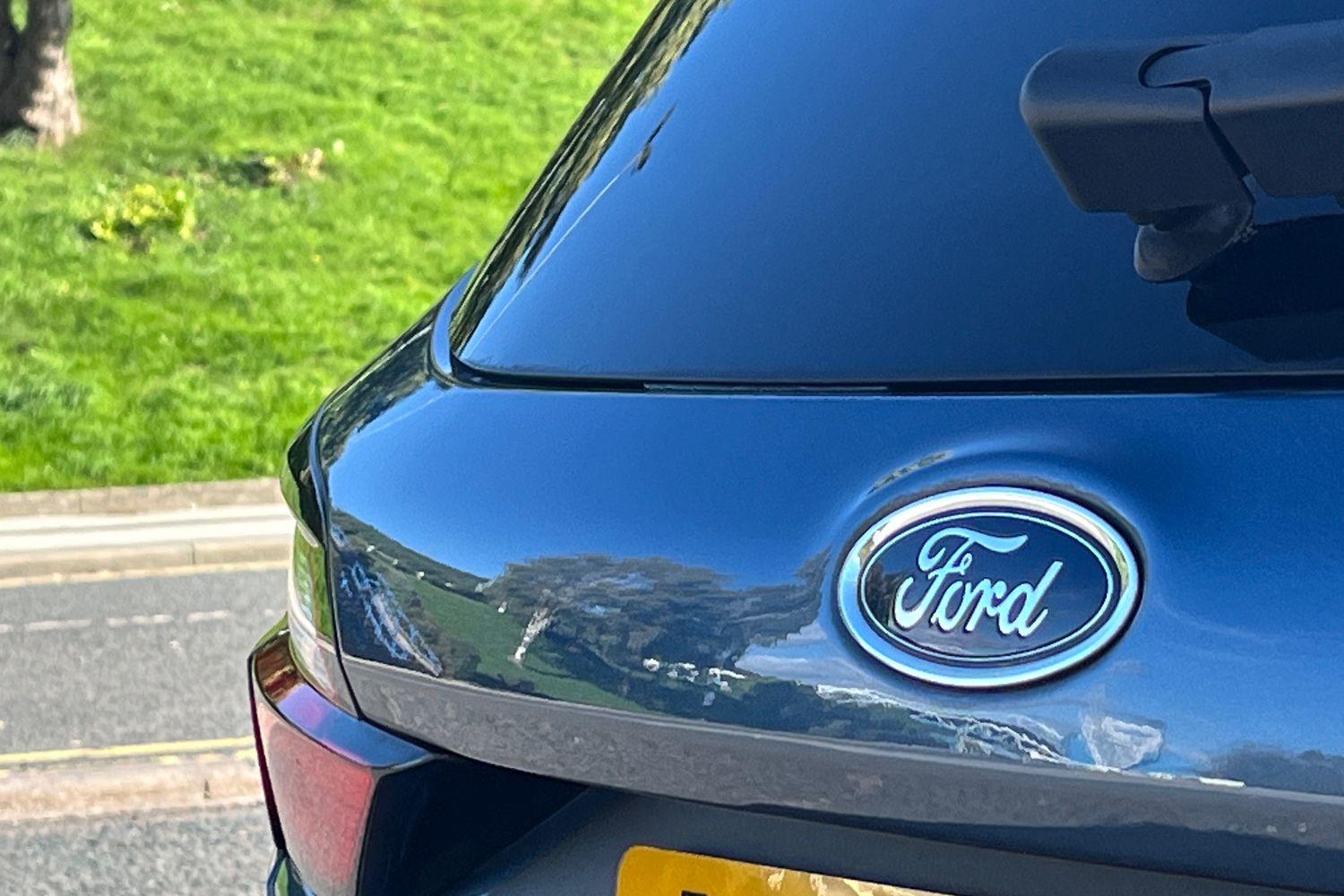 Ford Fiesta Photo 39