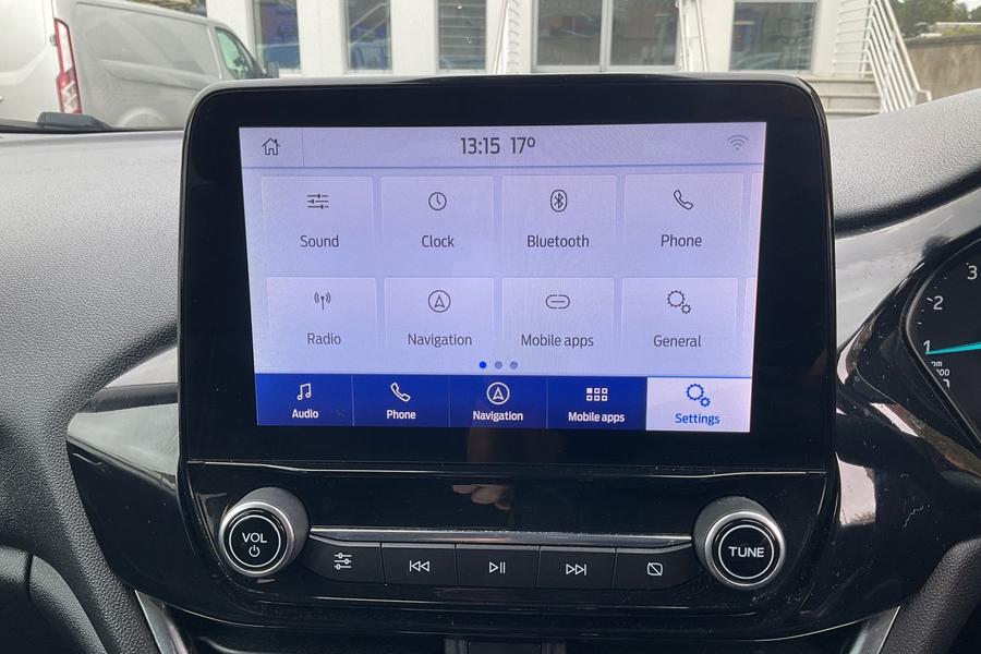 Ford FIESTA Photo autoimg-5316475520d6495f449b54d2a4627dd62b0713af.jpg