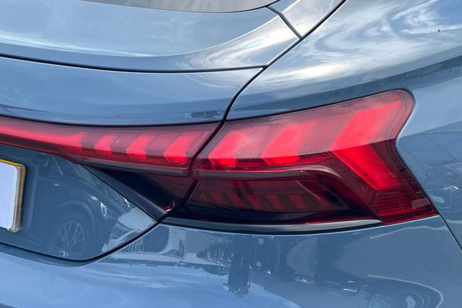 Audi E-Tron Gt Photo 18