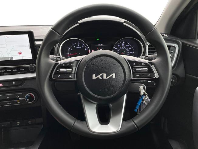 KIA Ceed Photo 11