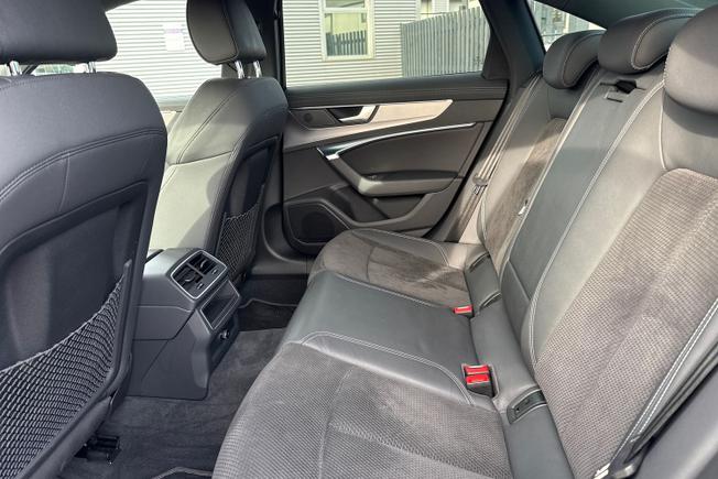 AUDI A6 Saloon Photo 42