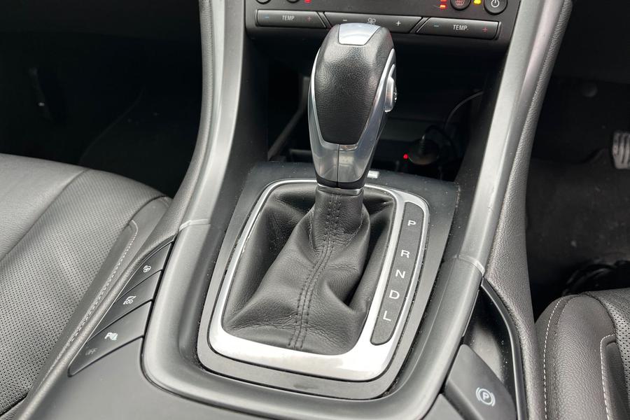 Ford MONDEO Photo autoimg-5322f8b046e38211fdf04e7cc04e0f15f9c48608.jpg