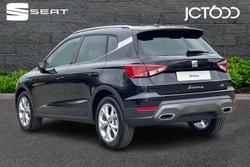 SEAT Arona Photo 3