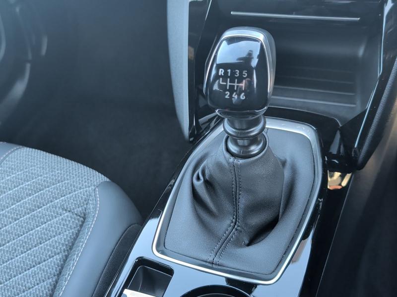 Used Peugeot 2008 BF24DWX 40