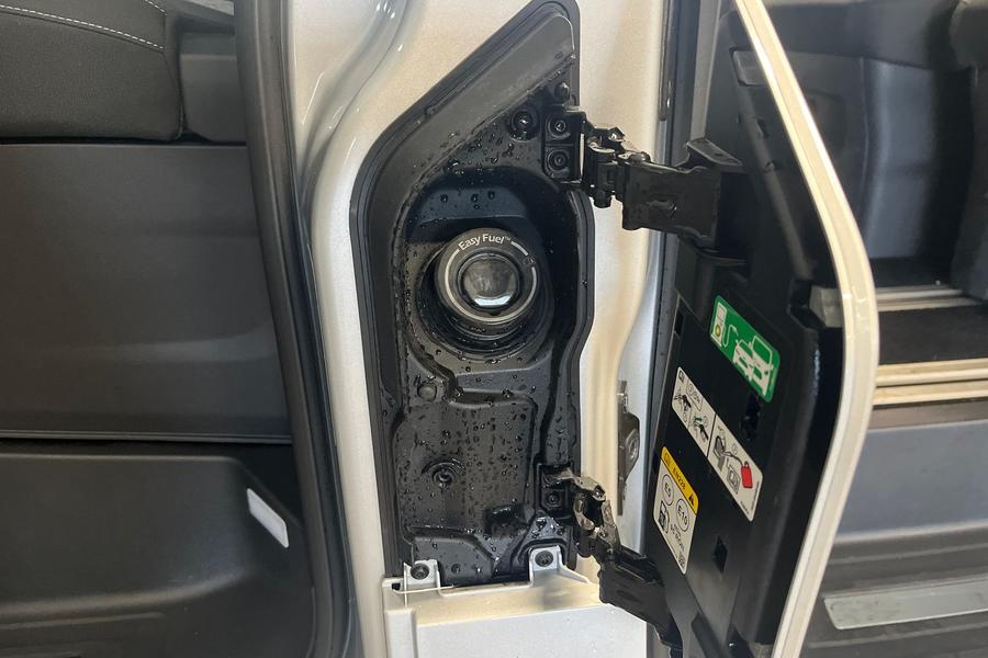 Ford TOURNEO CUSTOM Photo autoimg-533750dd500710932127642eda49e45d73df0692.jpg