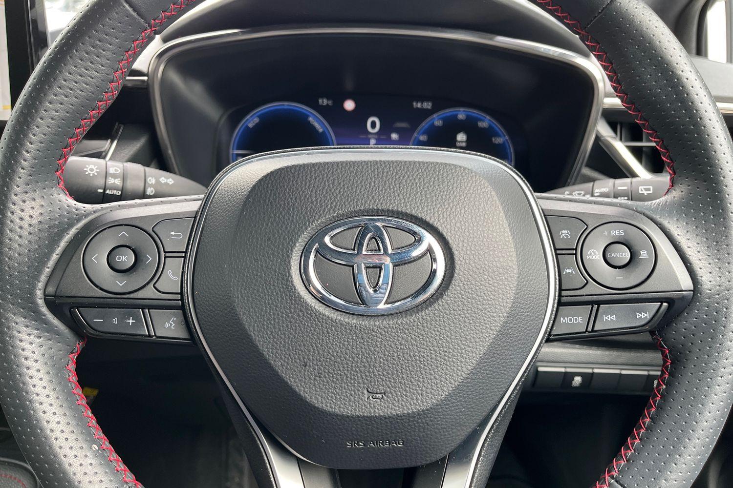 Toyota Corolla Photo 11