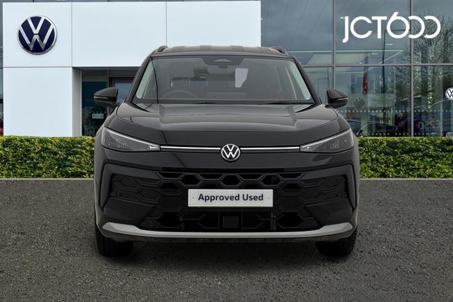 VOLKSWAGEN T-Roc Photo 8