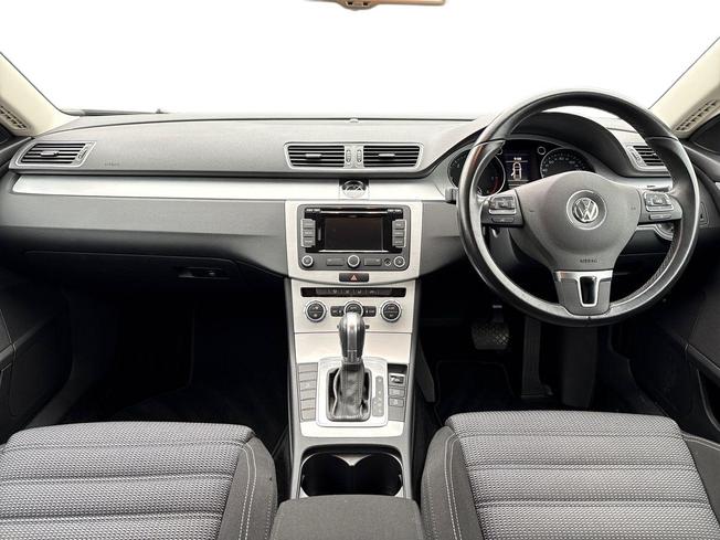 VOLKSWAGEN CC Photo 10