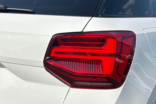 AUDI Q2 Photo 18