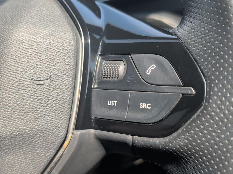 Used Peugeot 2008 NU21GXZ 37
