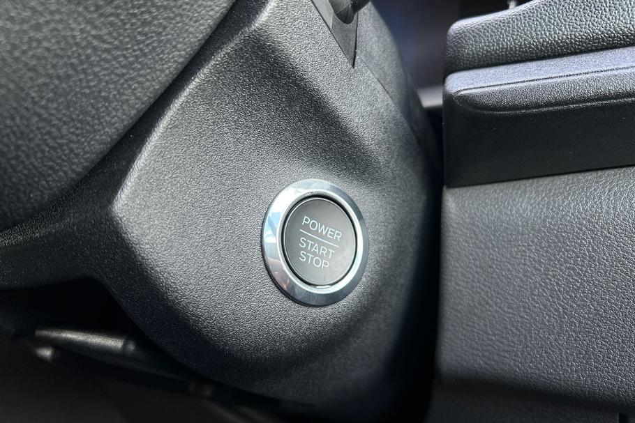 Used Ford E-TRANSIT PY25OXD 18