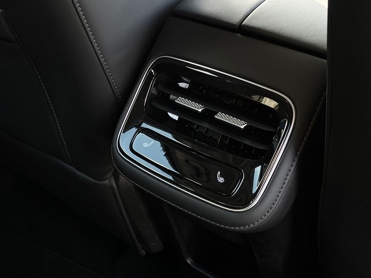 Chery Tiggo 8 Photo 33