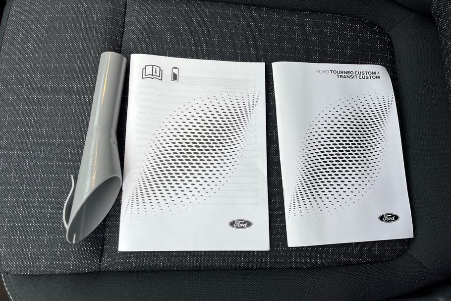 Used Ford E-TRANSIT CUSTOM MJ75WJL 8