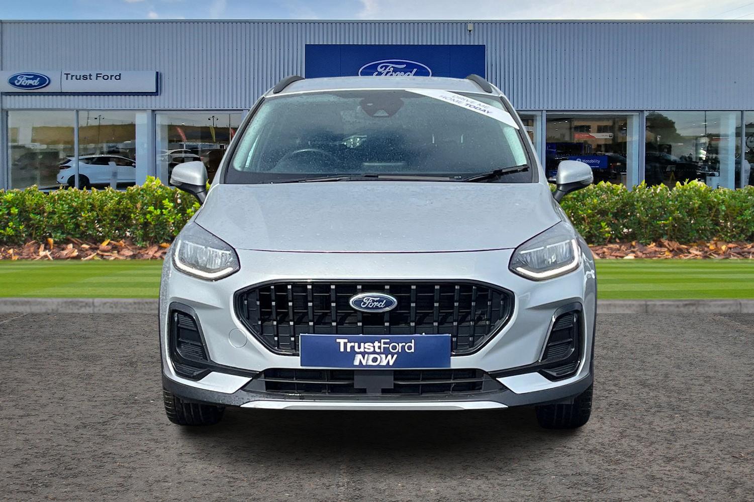 Ford FIESTA Photo 5