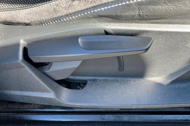 AUDI Q3 Photo 48