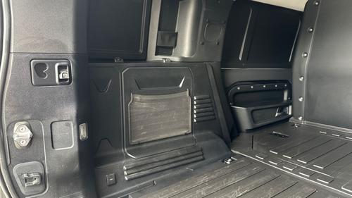 Land Rover Defender Photo autoimg-53563a04b453bcf6f5fde1b7331ddec6755971c5.jpg